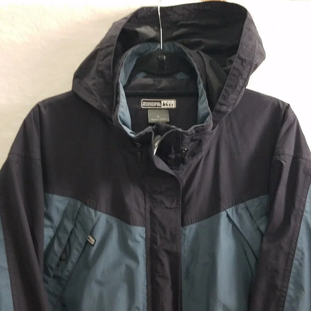 REI Co-op Rain Jacket Mens‎ XL Blue/black REI Elements Hooded Multi pocket